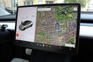 Tesla Model 3 bild 31