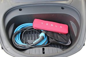 Tesla Model 3 bild 35