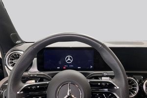 Mercedes CLA250 bild 9