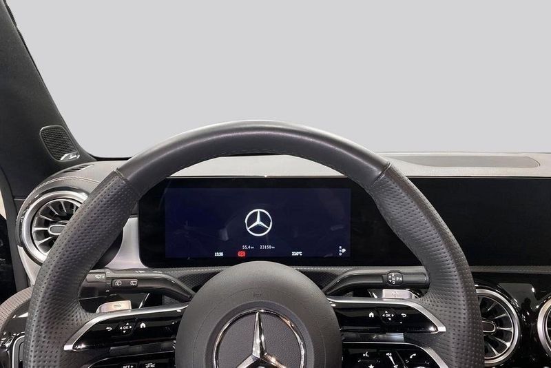 Mercedes CLA250 bild 9