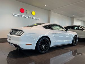 Ford Mustang bild 9