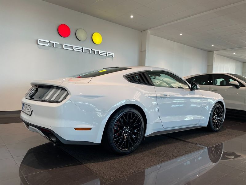 Ford Mustang bild 9