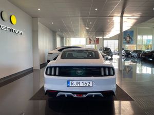 Ford Mustang bild 8