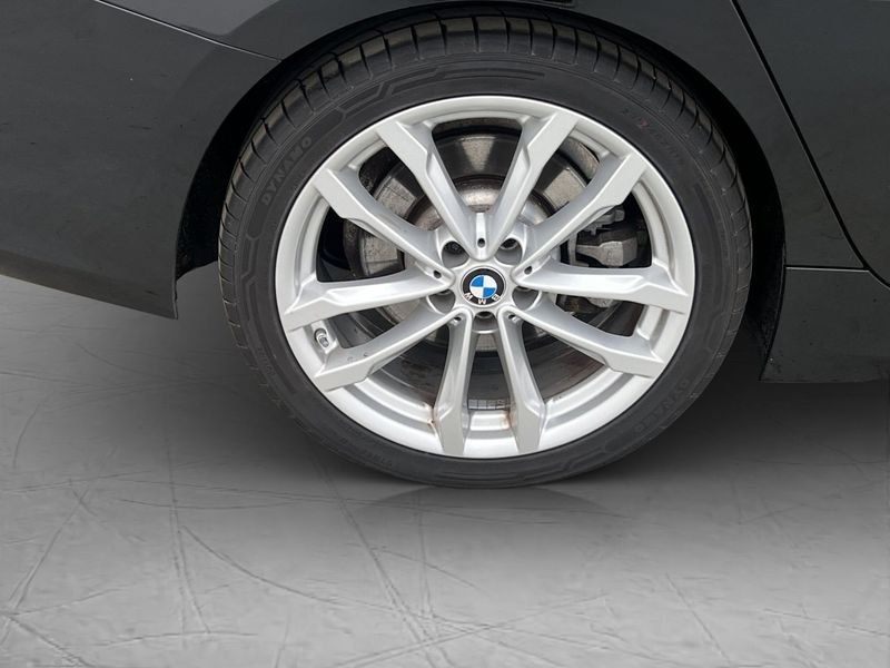BMW 330 bild 31