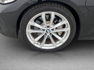 BMW 330 bild 29