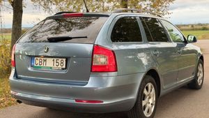 Skoda Octavia bild 4