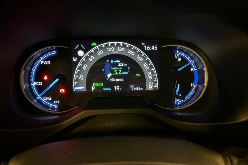 Toyota RAV4 bild 14