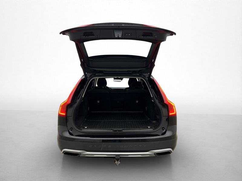 Volvo V90 bild 32