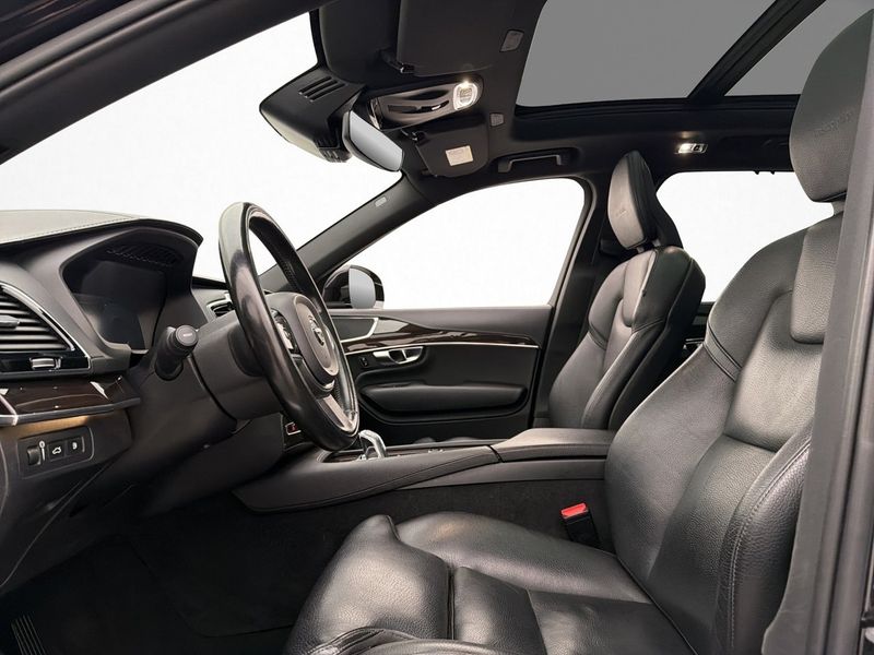 Volvo XC90 bild 9