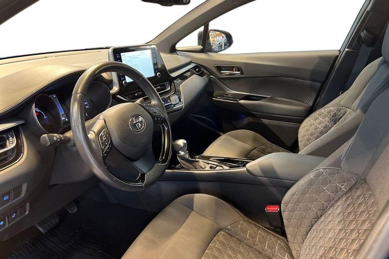 Toyota C-HR bild 12