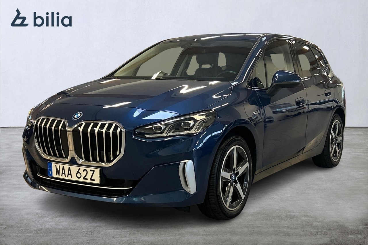 BMW 225