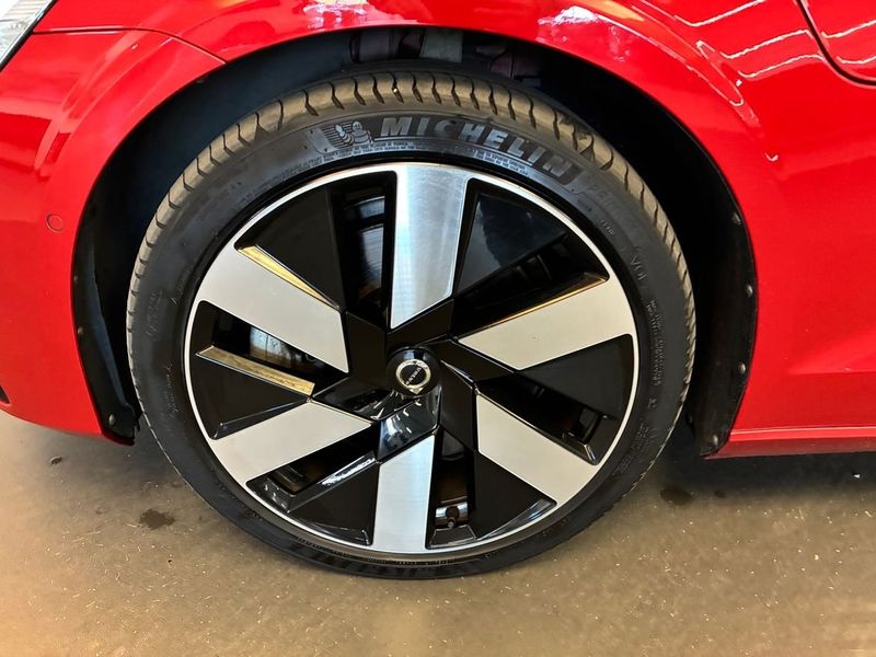 Volvo V60 bild 5
