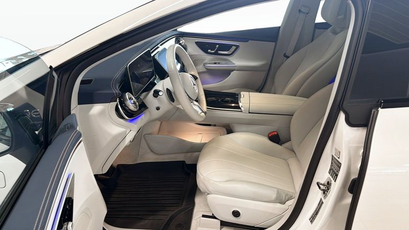 Mercedes EQE350 bild 9