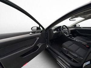Volkswagen Passat bild 10