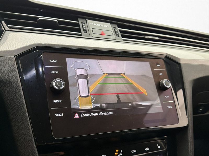 Volkswagen Passat bild 17