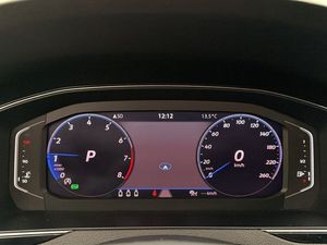 Volkswagen Passat bild 14