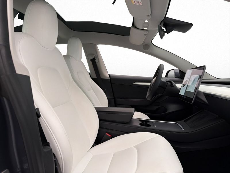 Tesla Model 3 bild 27