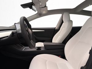 Tesla Model 3 bild 12