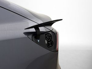 Tesla Model 3 bild 31