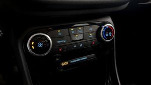 Ford Puma bild 13