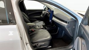 Ford Mustang Mach-E bild 3