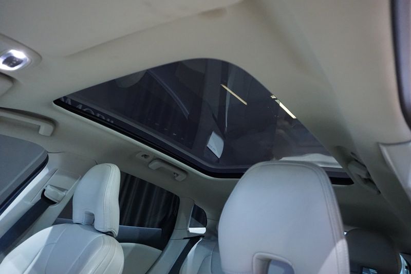 Volvo V40 bild 18