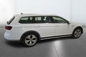 Volkswagen Passat bild 4