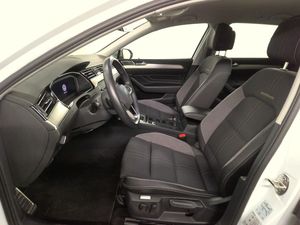 Volkswagen Passat bild 6