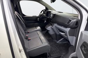 Peugeot e-Expert bild 9