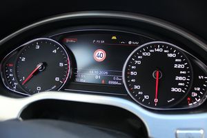 Audi A8 bild 34