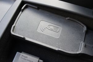 Audi A8 bild 33