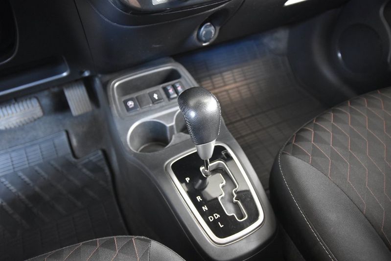 Mitsubishi Space Star bild 14