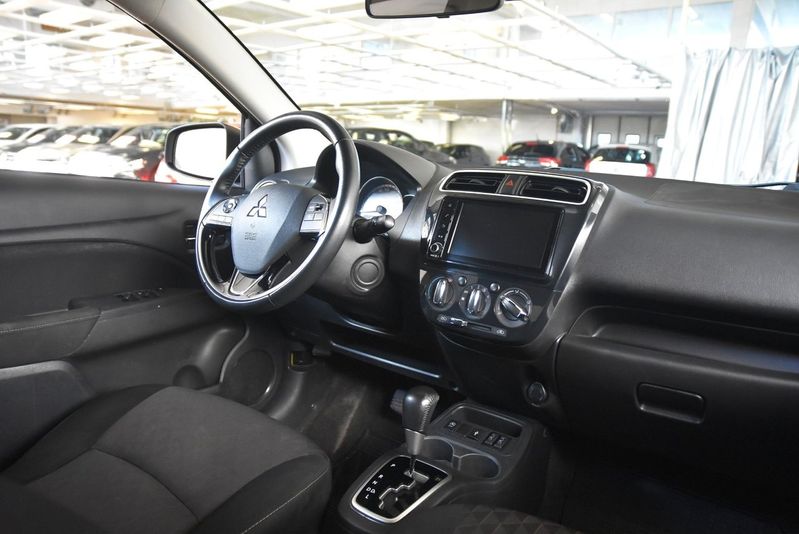 Mitsubishi Space Star bild 9