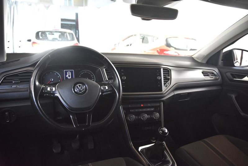 Volkswagen T-Roc bild 7