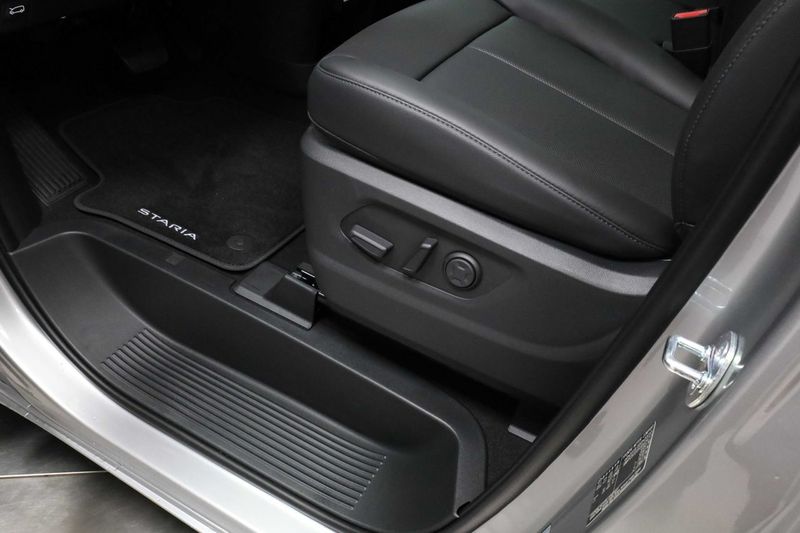 Hyundai Staria bild 7