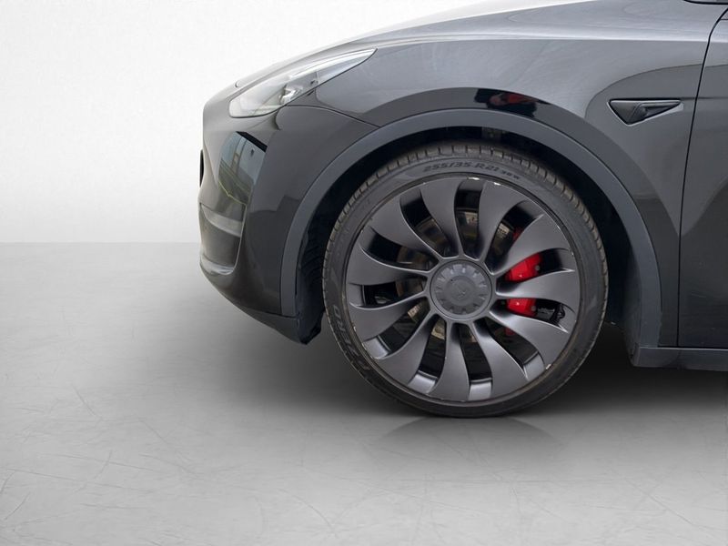 Tesla Model Y bild 31