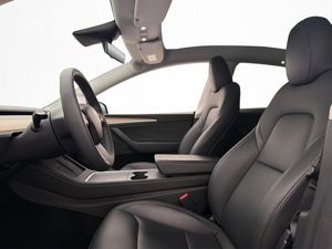 Tesla Model Y bild 13