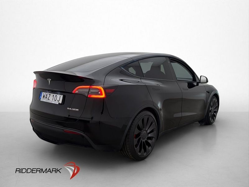 Tesla Model Y bild 8