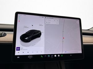 Tesla Model Y bild 26