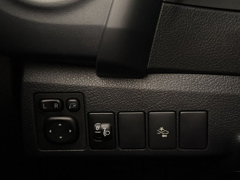 Toyota Auris bild 14