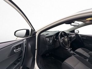 Toyota Auris bild 10