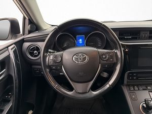 Toyota Auris bild 13
