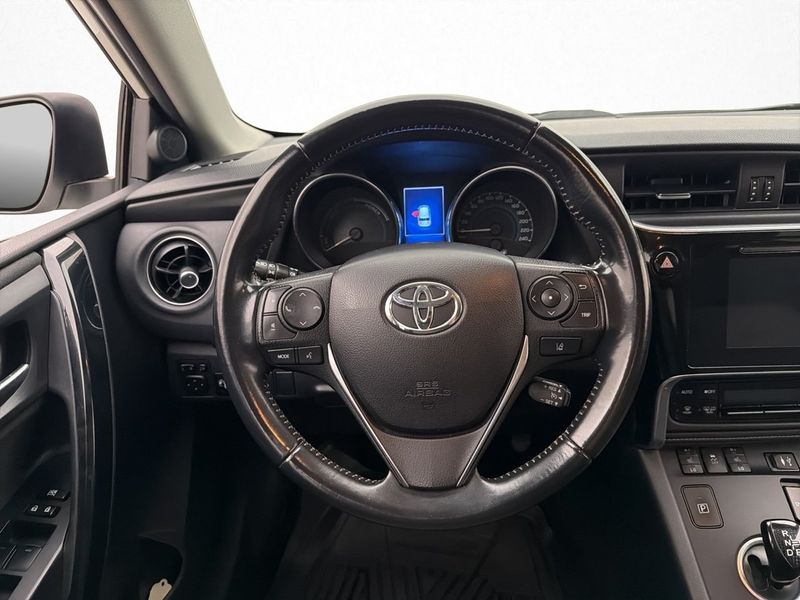 Toyota Auris bild 13