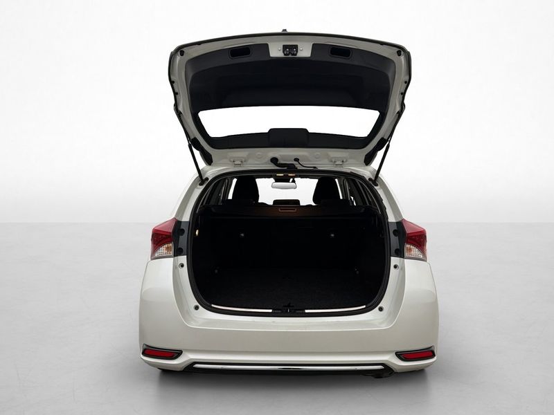 Toyota Auris bild 28