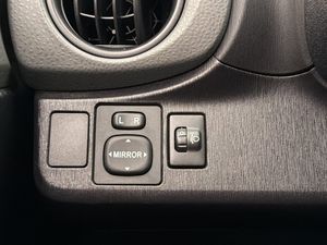 Toyota Yaris bild 14