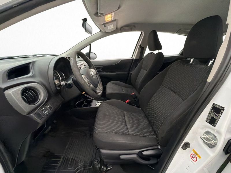Toyota Yaris bild 11