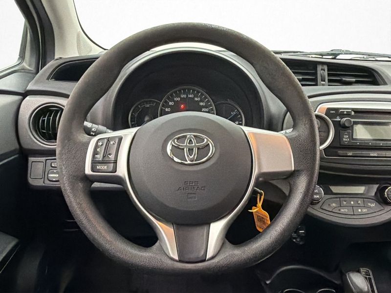 Toyota Yaris bild 13