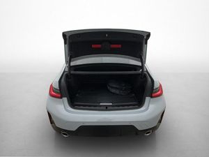 BMW 330 bild 32