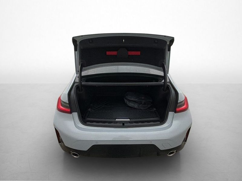 BMW 330 bild 32