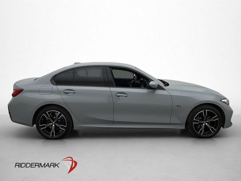 BMW 330 bild 9